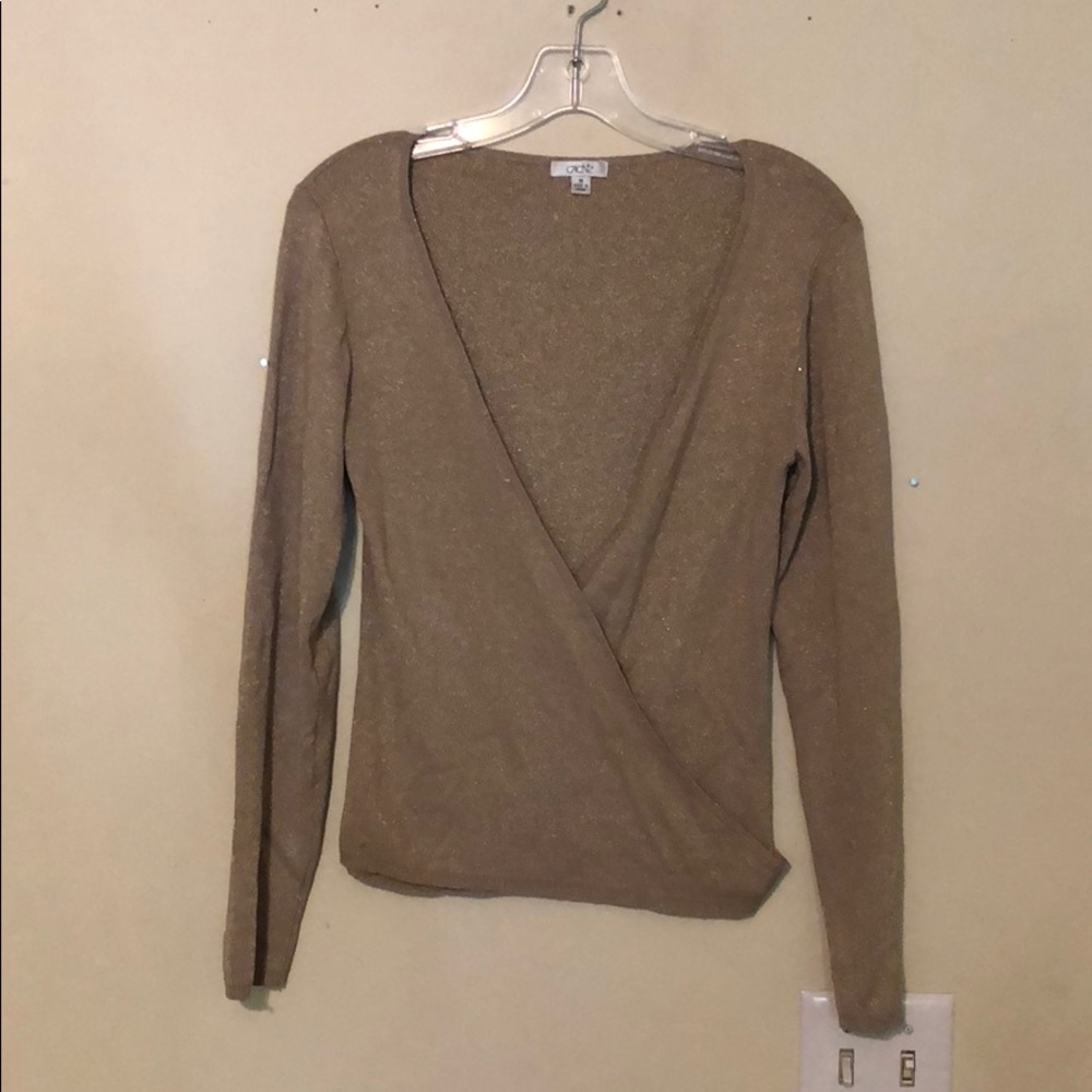 Women’s Cache shirt